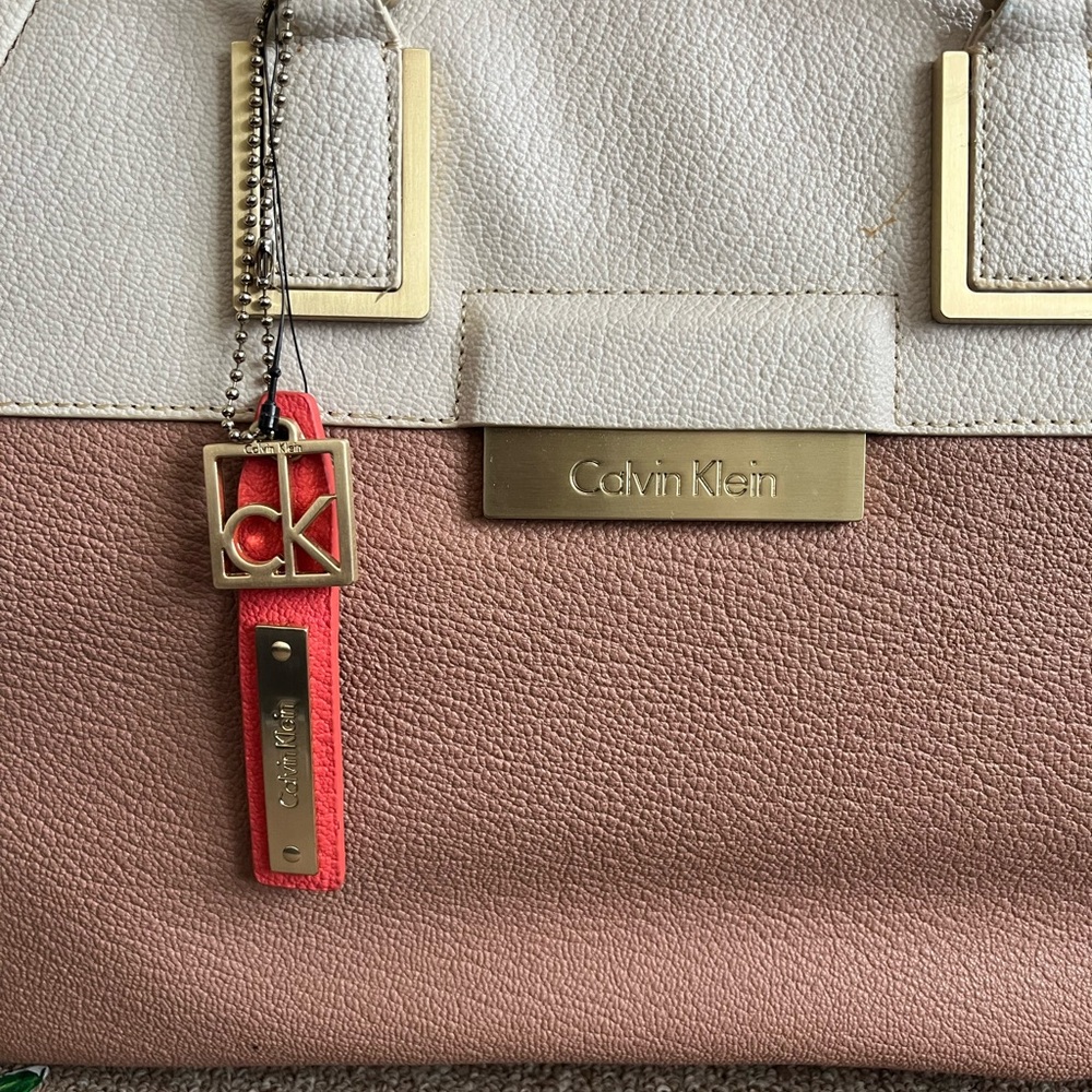 Calvin Klein Tan and Cream Satchel with Structured Design - Picture 4 of 16